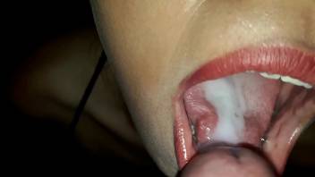Cock sucking with a great discharge of semen in susy's mouth.